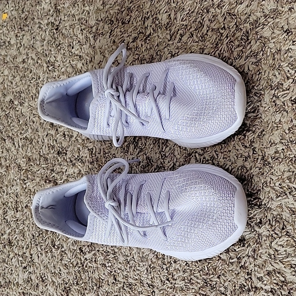 Womens Athletic Shoes
